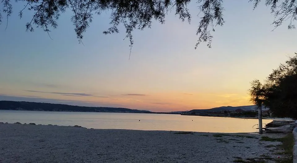 Apartman Nespula 2 Kastela Apartment