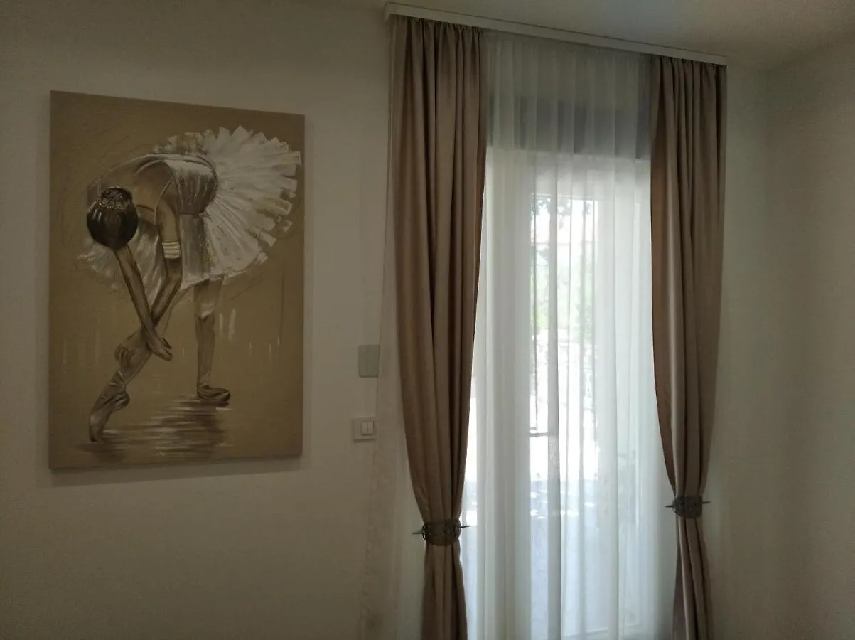 Apartment Apartman Nespula 2 Kastela Croatia